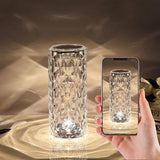 Luminária de cristal elegância e sofisticação que seu espaço merece.